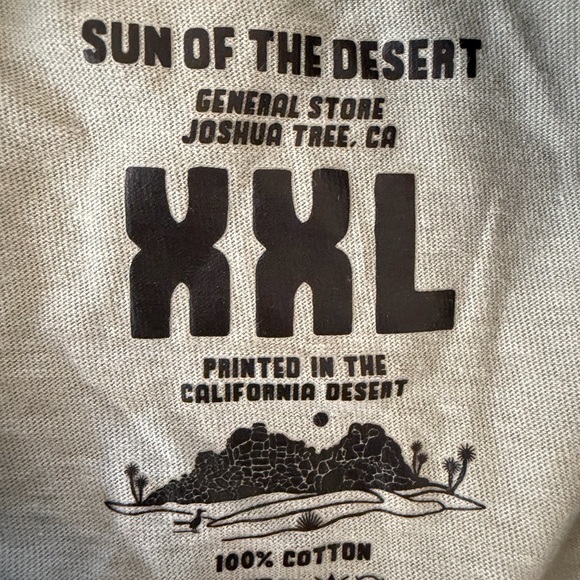 *NWT* Sun of the Desert 29 Palms Snake T-Shirt - Picture 8 of 8